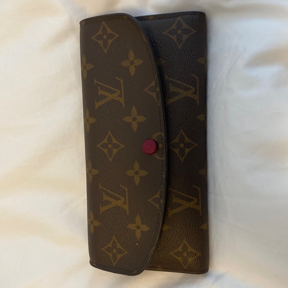 Louis Vuitton Sarah long wallet